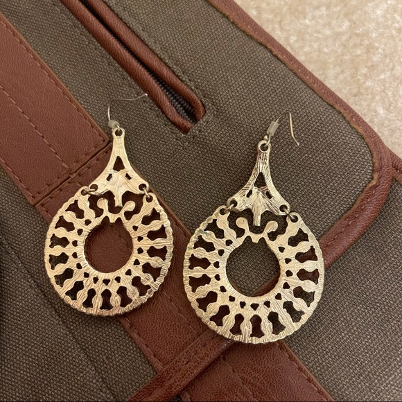 New York & Company Red & Blue Beaded Drop Earrings - Picture 3 of 6